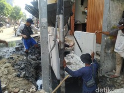 Biang Mampetnya Air PAM di Pademangan Timur: Pipa Bocor Kena Proyek Got