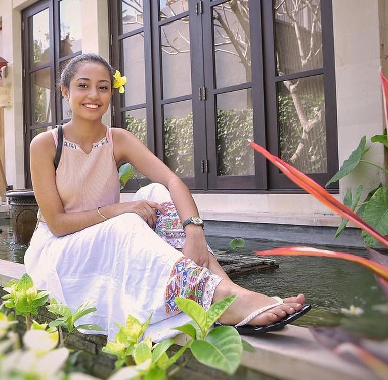 Potret Athalia Lemos Putri Sambung Krisdayanti yang Tak Tersorot Noor Athalia adalah putri sambung Krisdayanti yang telah beranjak dewasa dan tak pernah tersorot. Yuk intip potretnya!