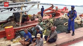 VIDEO: 4 Kapal Pencuri Ikan Asal Vietnam Ditangkap