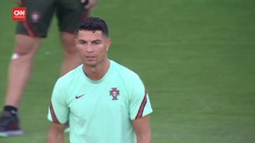 VIDEO: Ronaldo Resmi Gabung Manchester United