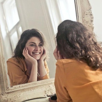 img-title 5 Cara Menerapkan Body Positivity Supaya Kamu Lebih Percaya Diri, Salah Satunya Bersyukur!