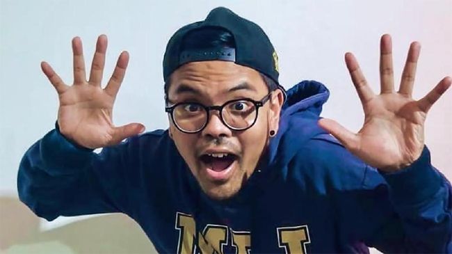 Kekasih Coki Pardede, Firsabila mengungkapkan komika itu tengah menjalani perawatan intensif di Rumah Sakit Ketergantungan Obat (RSKO).
