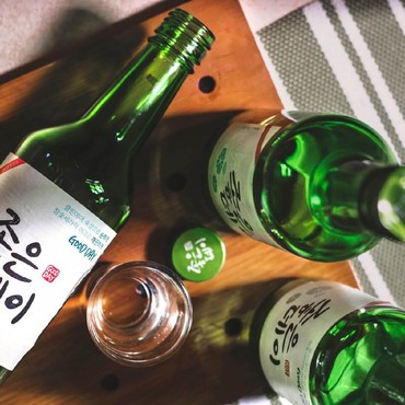 Emang Boleh Minum Soju Halal? Ini Kata Habib Jafar