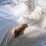 Ketahui Fakta Psikologi Berdasarkan Cara Tidur Seseorang! Tidurmu Gimana?