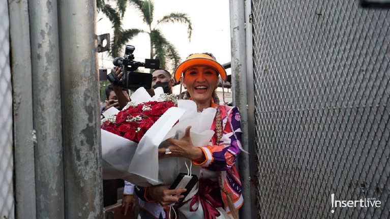 Indah Sari Indah Sari