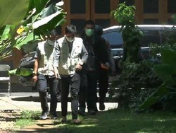 Mencari Jejak Suap Jual Beli Jabatan Kades Saat Dinasti Bupati Probolinggo