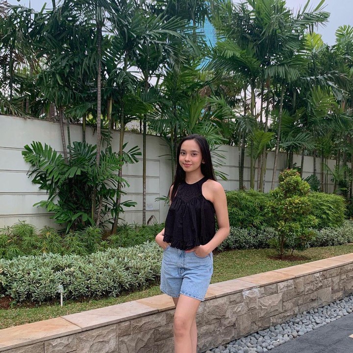 <p>Lyodra sendiri tak menyangka akan hal tersebut, Bunda. Ia lantas meninggalkan komentar di postingan tersebut. "Enggak percaya sampai ke tempat ini," tulis Lyodra Ginting melalui akun @lyodraofficial. (Foto: Instagram @lyodraofficial)</p>