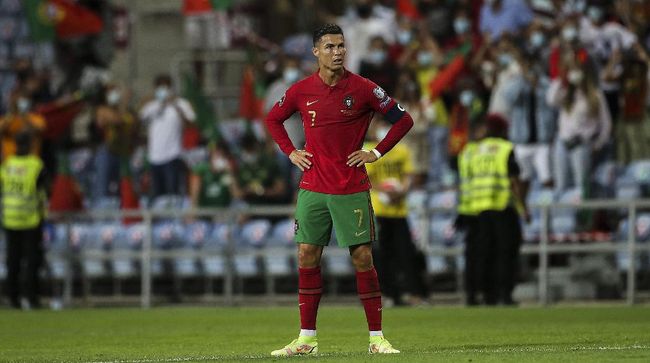 Tiba di Manchester, Ronaldo Segera Gabung Man Utd - Vimarsana News