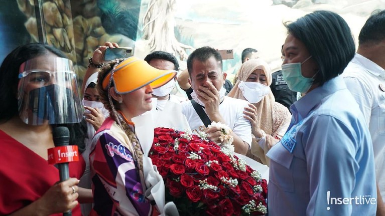 Potret Saipul Jamil Bebas dari Penjara Potret Saipul Jamil Bebas dari Penjara