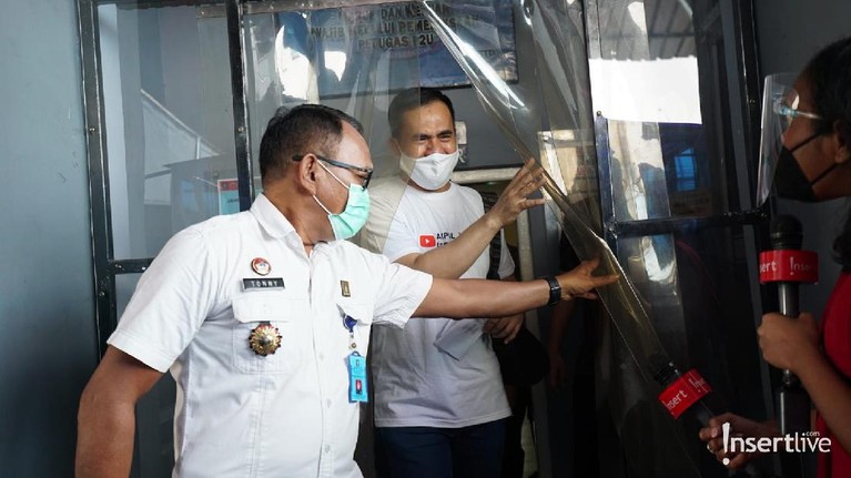 Potret Saipul Jamil Bebas dari Penjara Potret Saipul Jamil Bebas dari Penjara