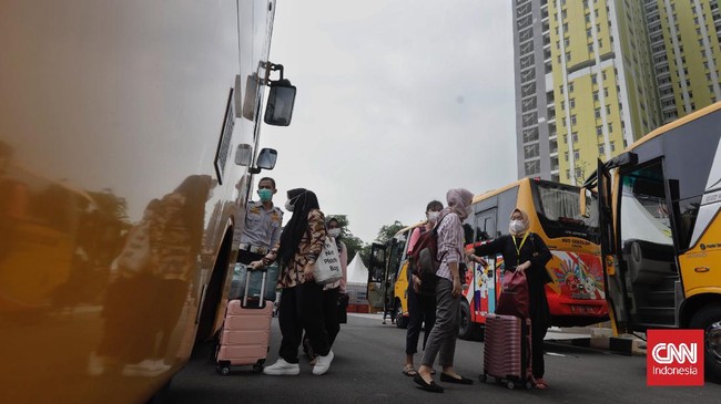 CNNIndonesia.com merangkum peristiwa dan informasi perihal perkembangan kasus Covid-19 di Indonesia dalam 24 jam terakhir, Senin (13/9).