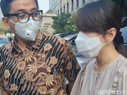 Laura Aprilya Dicecar Polisi soal Dugaan Endorse Judi Online Shandy Aulia
