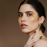 Kiat Mengaplikasikan Eyeshadow untuk Kulit Sawo Matang! Dari Tampilan yang Natural Sampai Glamor