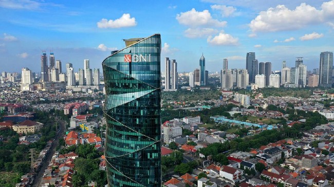 BNI mencatatkan penyaluran kredit yang sehat selama semester I-2021 dengan didominasi oleh sektor-sektor usaha prospektif dengan risiko rendah.