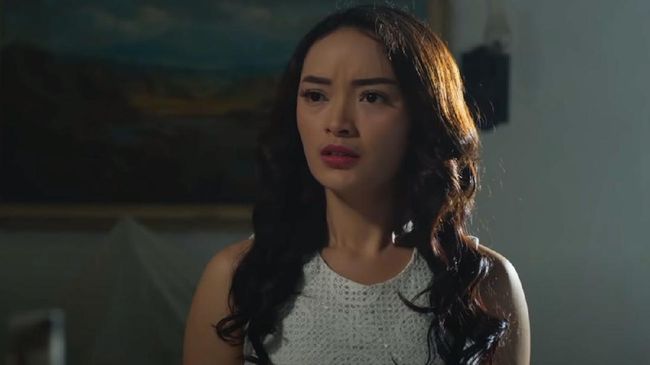 Sinopsis Arwah Tumbal Nyai: Part Arwah dimulai ketika Syurkiani (Zaskia Gotik) bermimpi menjadi penari jaipong.