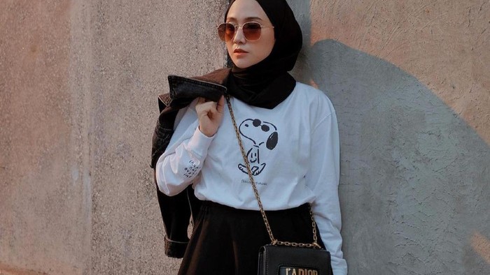 Wajib Punya! 5 Item Fashion Untuk Kamu yang Baru Berhijab