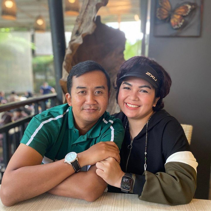 <p>Pernikahan Joy Tobing dan Cahyo Permono disebut-sebut akan dilangsungkan dalam waktu dekat, Bunda. (Foto: Instagram @yoxforchrist)</p>
