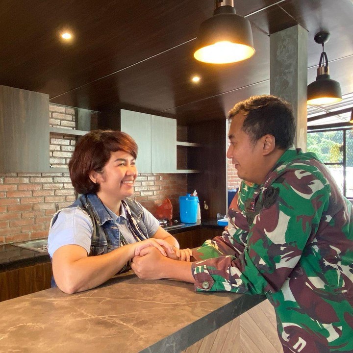 <p>Sebelumnya, Joy dan Cahyo sudah menjalin hubungan asmara sejak beberapa waktu yang lalu. (Foto: Instagram @yoxforchrist)</p>