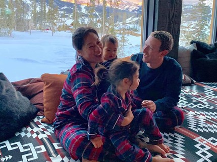 5 Gaya Parenting Mark Zuckerberg dan Istri, Anak Cuci Piring Sendiri