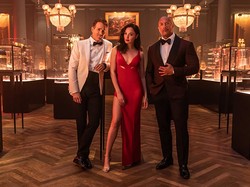 Trailer Red Notice, Film Termahal Netflix! Gal Gadot Makin Seksi