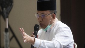 Bupati Muara Enim Nonaktif Juarsah Dituntut 5 Tahun Bui