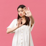 Sering Merasa Nggak Enakan? Intip 5 Cara Menolak Permintaan Orang Lain Tanpa Menyakitinya