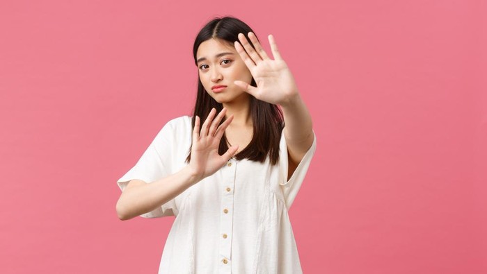 Sering Merasa Nggak Enakan? Intip 5 Cara Menolak Permintaan Orang Lain Tanpa Menyakitinya