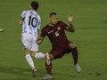 5 Tekel Horor yang Pernah Diterima Messi