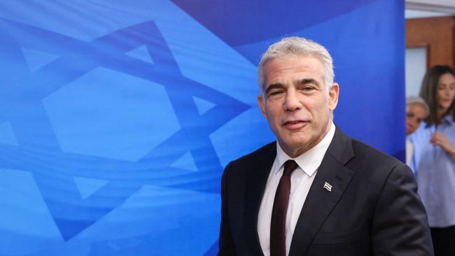 Perdana Menteri Israel Naftali Bennett bersama Menteri Luar Negeri Yair Lapid, sepakat mengajukan RUU untuk membubarkan parlemen.