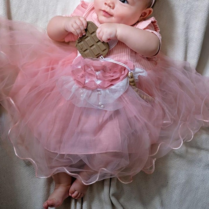 <p>Bayi berdarah campuran Kanada itu lahir pada 24 Maret 2021 dan diberi nama Blair Willow Pangalila. (Foto: Instagram @randpunk)</p>