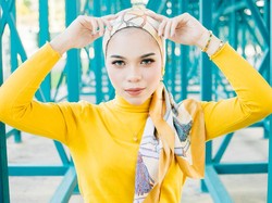 5 Inspirasi Gaya Hijab untuk Tampil Playful dengan Outfit Colorful