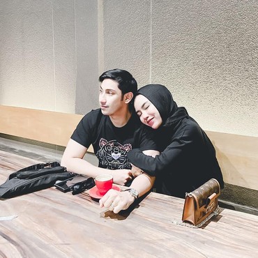 Medina Zein Gugat Cerai Lukman Azhari karena Alasan Ini