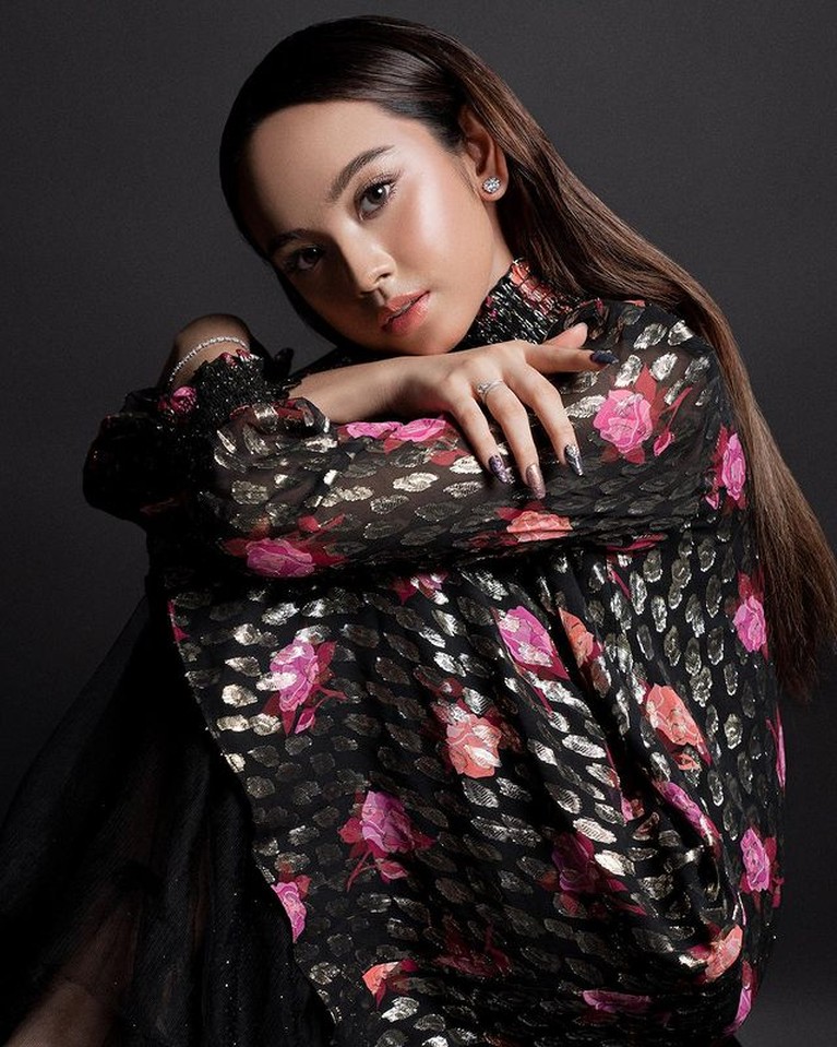 Pesona Lyodra Ginting Kandidat Perempuan Tercantik di Dunia Versi TC Candler Lyodra Ginting masuk ke dalam 100 kandidat perempuan tercantik di dunia versi TC Candler. Yuk kita intip pesonanya!