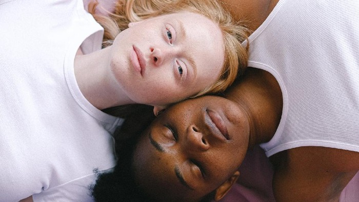 4 Zodiak Berkarisma yang Nggak Perlu Lagi Pakai Susuk Biar Keren