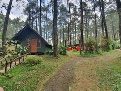20 Wisata Alam Bandung yang Populer, Cocok Buat Healing