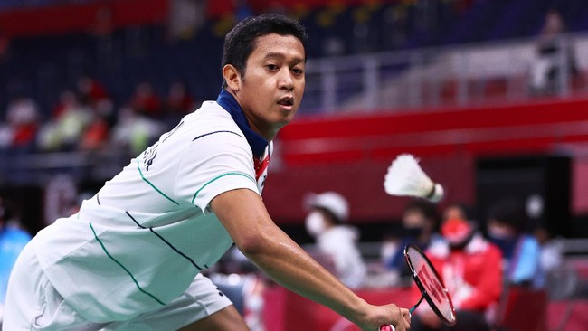 Indonesia merebut medali emas pertama di ajang ASEAN Para Games lewat cabang olahraga bulutangkis nomor beregu putra.