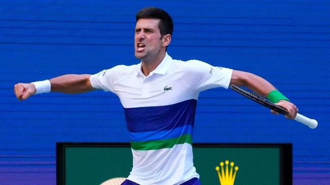Novak Djokovic lolos ke babak keempat US Open 2021, sementara Ashleigh Barty harus tersingkir dari kejuaraan tersebut pada Minggu (5/9) pagi WIB.