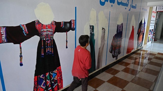 FOTO: Pedagang UMKM di Kabul Pusing Sejak Taliban Berkuasa