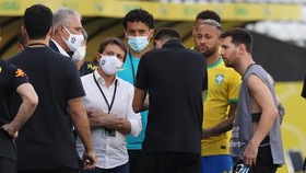 Detik-detik Messi Debat Argentina Berhenti Main Lawan Brasil