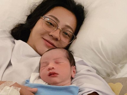 Intip 7 Potret Chelzea, Adik Paula Verhoeven yang Baru Melahirkan Bayi Laki-laki
