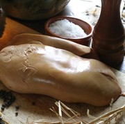 Meski Termahal Sedunia, Makanan Satu Ini Dilarang Keras Dimakan oleh Keluarga Kerajaan, Lho Kenapa?