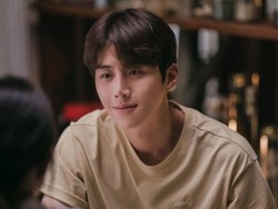 4 Momen Kim Seon Ho Sebagai Hong Du Shik yang Bikin Ingat Han Ji Pyeong