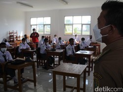 PTM Digelar, Bupati Bandung: Siswa Beres Sekolah Jangan Keluyuran