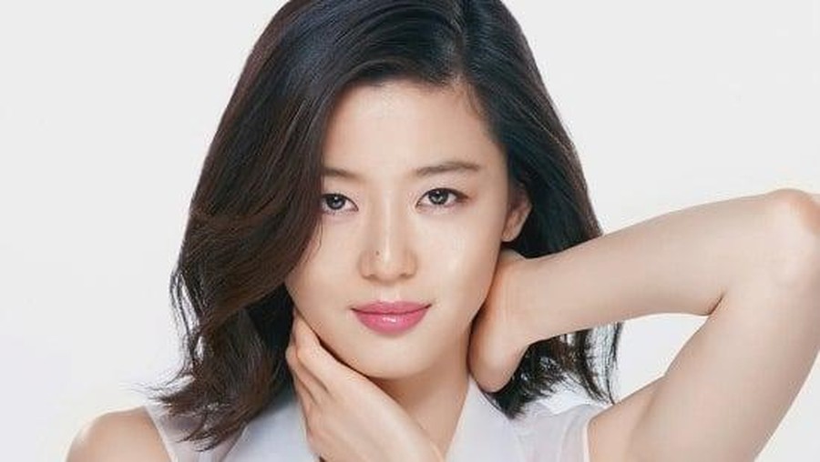 Pesona Jun Ji Hyun Aktris Termahal Korea Selatan 2021