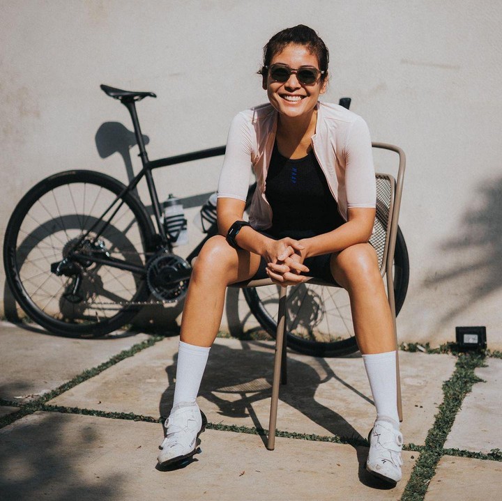 <p>Sebelumnya, Sigi Wimala suka berolahraga basket. Namun, kini ia mengaku lebih memilih olahraga lari karena merupakan olahraga paling dasar, Bunda. (Foto: Instagram: @sigiwimala)</p>