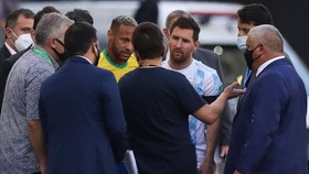 Kronologi Laga Brasil vs Argentina Dihentikan Mendadak