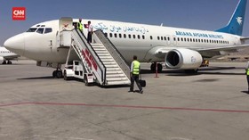 VIDEO: Afganistan Buka Kembali Penerbangan Rute Domestik