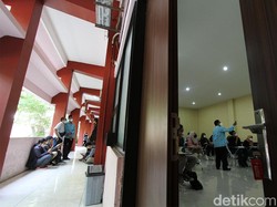 Perguruan Tinggi Mulai PTM Terbatas, Prokes Tetap Harus Ditegakkan