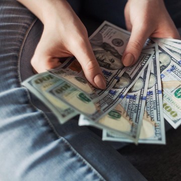 Simulasi JHT Baru Kemnaker: Buruh Gaji Rp4 Juta Bisa Dapat Rp66 Juta, Ini Aturannya!