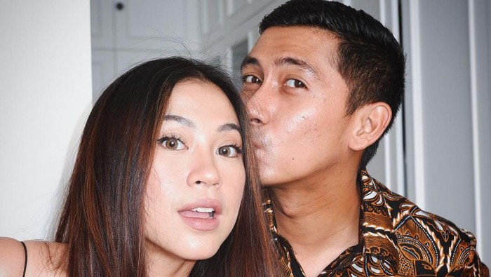 Kenang Mirdad dan Tyna Kanna Sama-sama Aquarius, Bagaimana Karakternya dari Kacamata Zodiak?